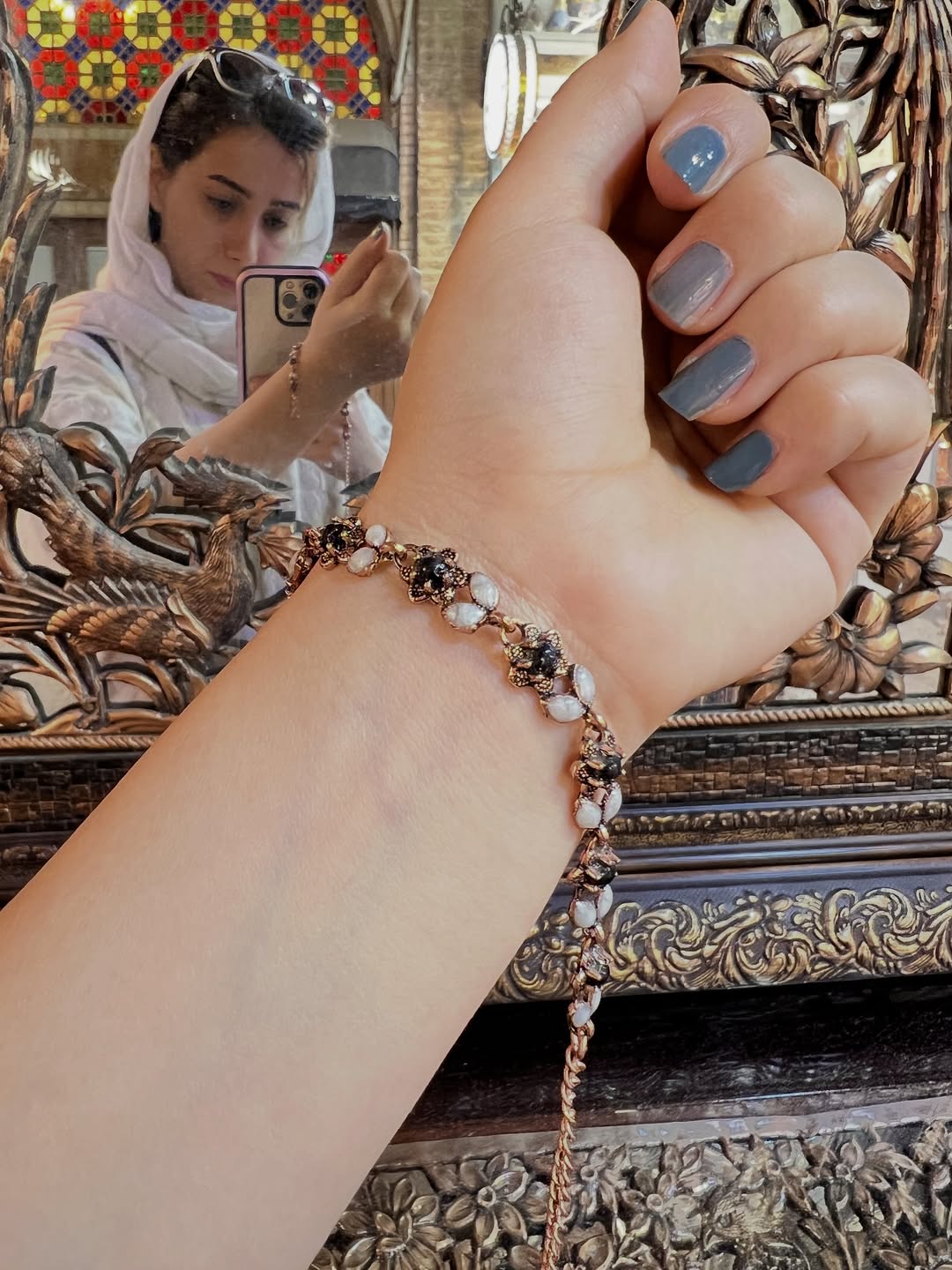 سفید و مشکی