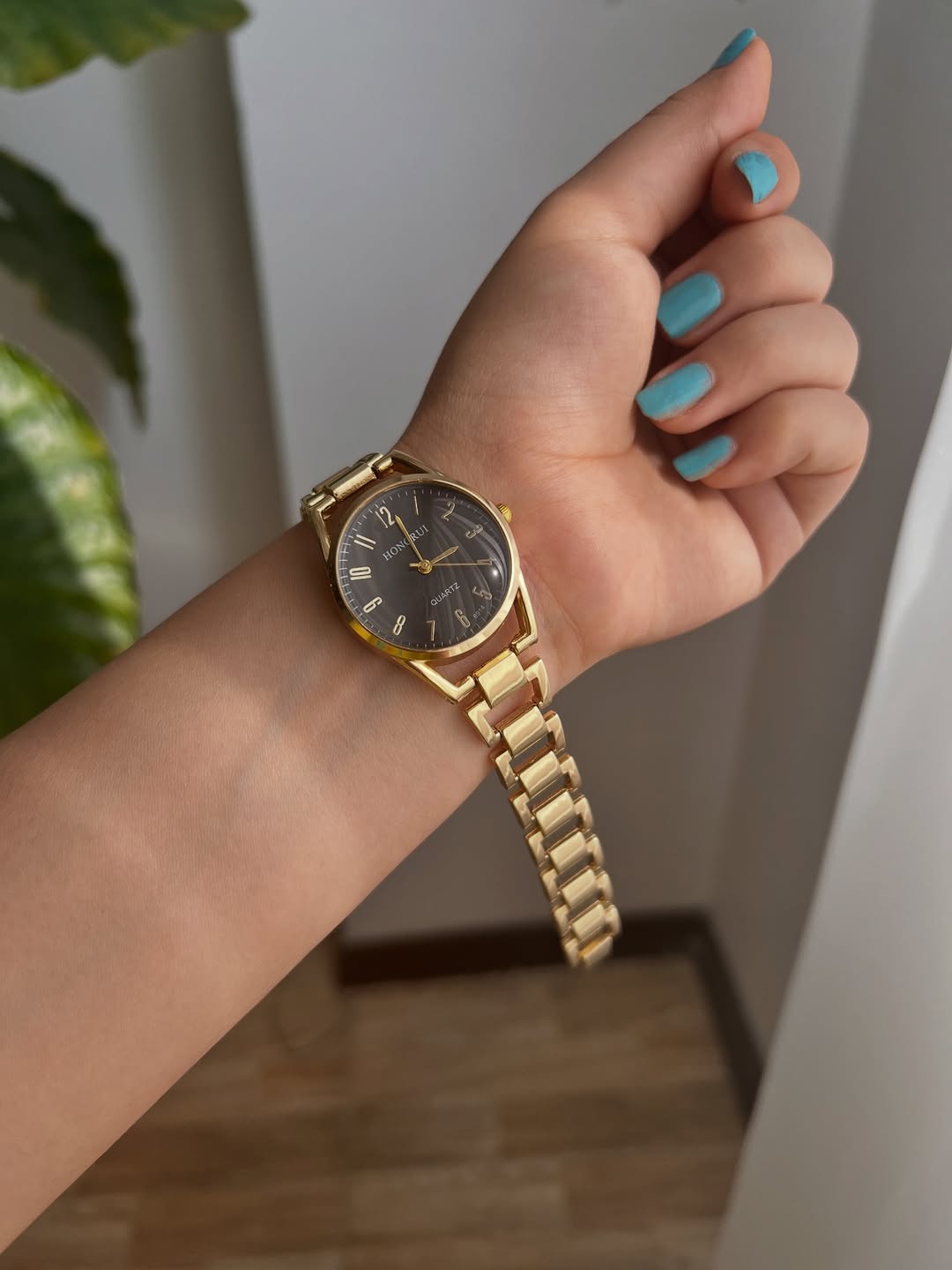 ساعت هانگرو کد 1236