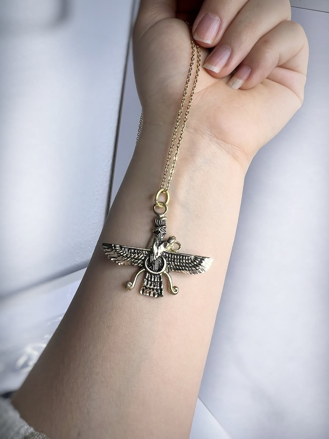 گردنبند فروهر طلاروس کد 2329